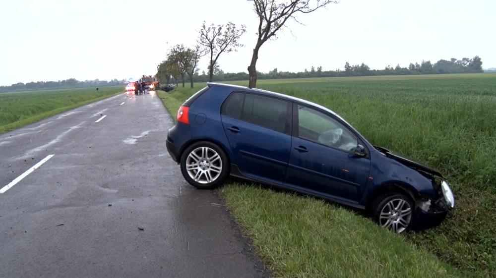 Čelná zrážka dvoch áut pri Tibave