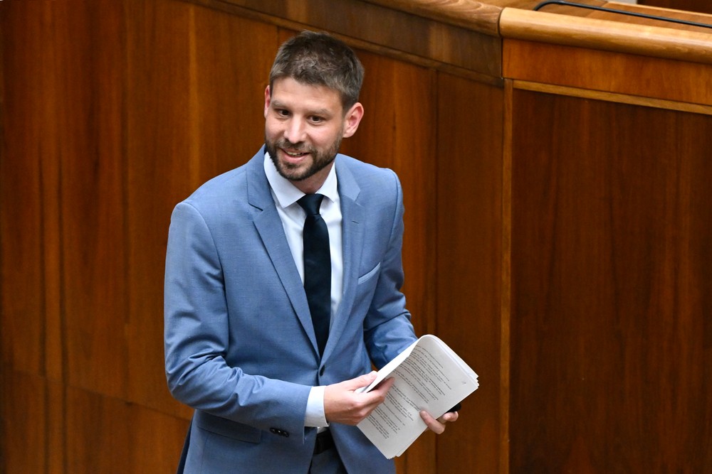 Odvolávanie Michala Šimečku z postu podpredsedu parlamentu