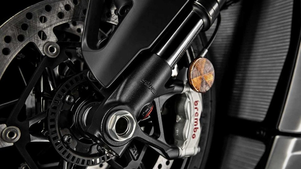 Ducati Panigale V4 Streetfighter (21)