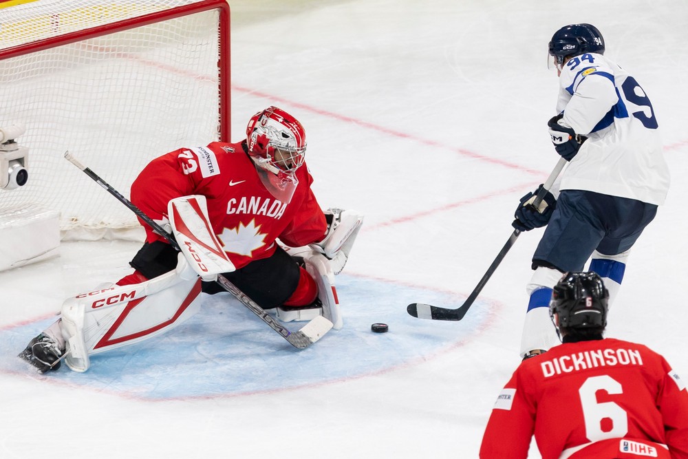Switzerland_World_Championship_Ice_Hockey385541220374