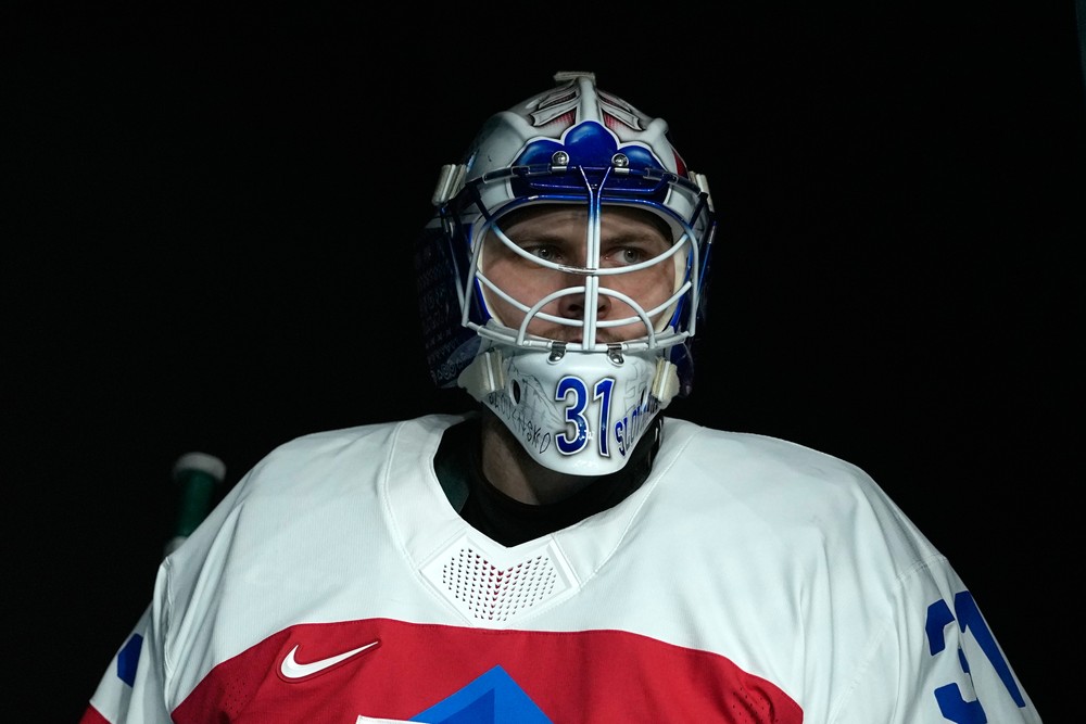 Milan_Cortina_Olympics_Ice_Hockey112809