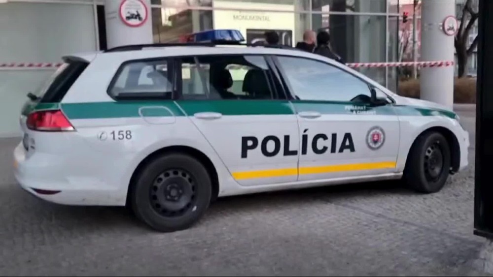 [multi] Vykradli Apple 11260