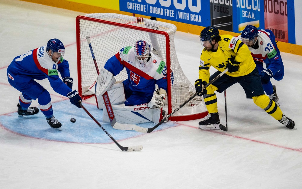 20250509HOKEJ_2025_SVK_SVEDSKO__11128672 (1)