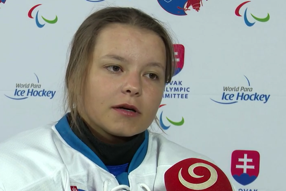 Kadetka Miška Hozáková parahokejistka