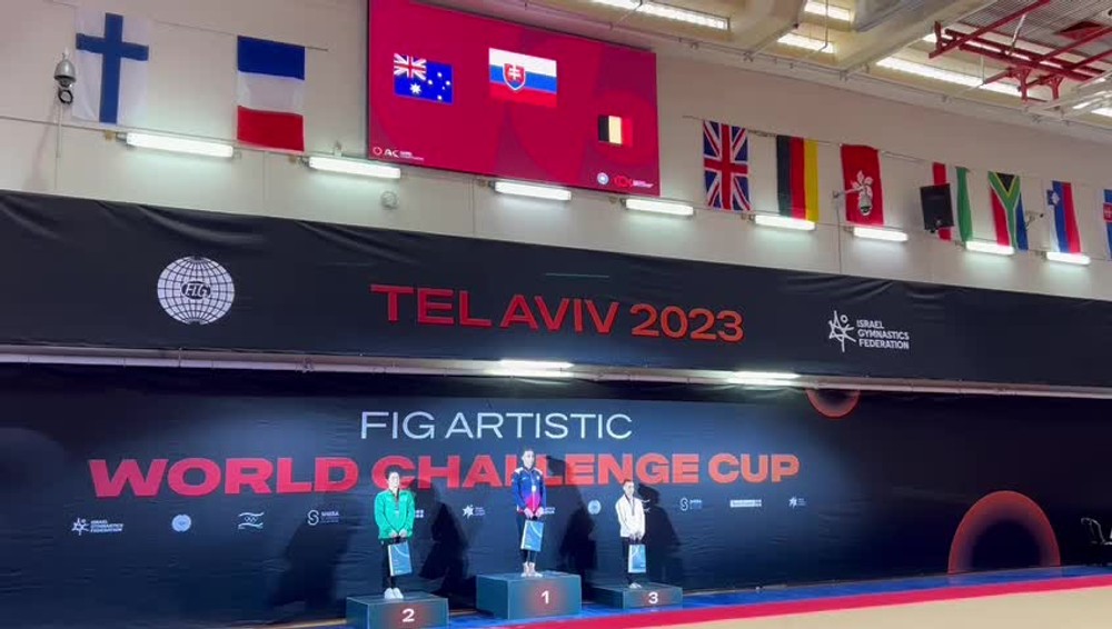 [multi] Slovenská gymnastka Barbora Mokošová 2036