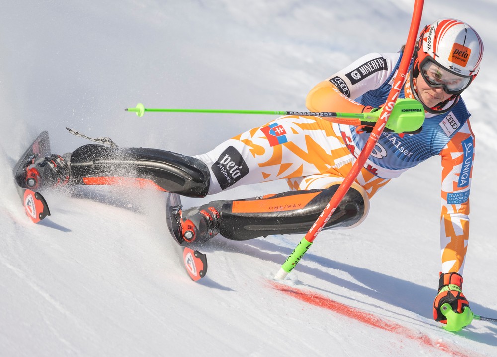 Slovenka Petra absolvovala medzi Vianocami a Silvetrom v Lienzi slalom