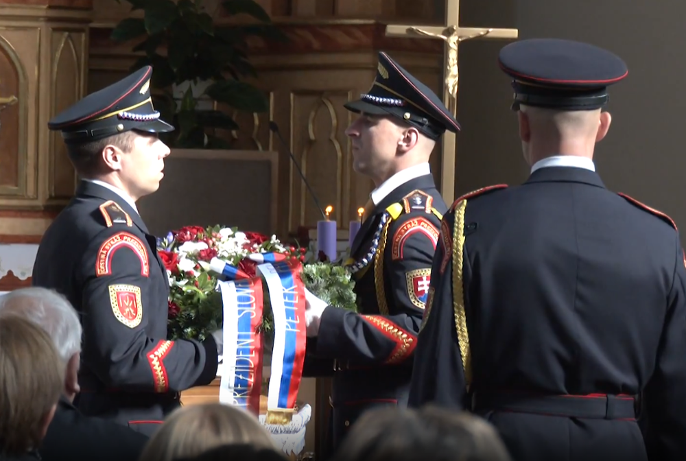 Pohreb učiteľky Božky zo Staškova