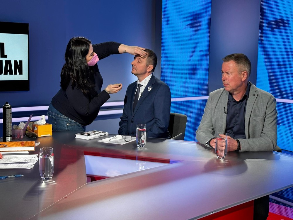 331990746_987975848841070_3502954648107168466_n