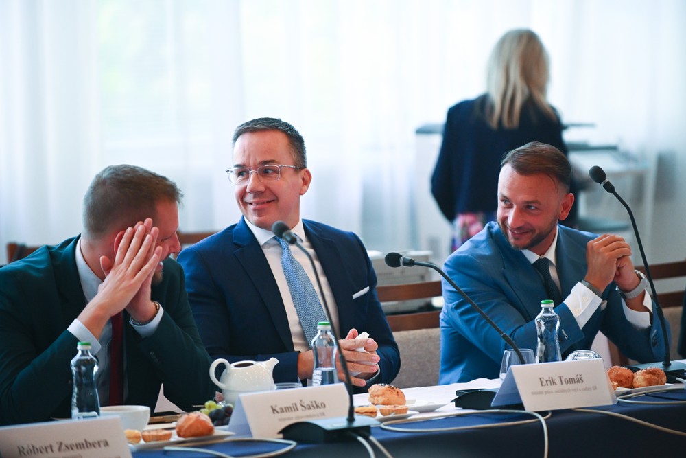 Výjazdové rokovanie vlády SR v Uhrovci (30.9.2026)