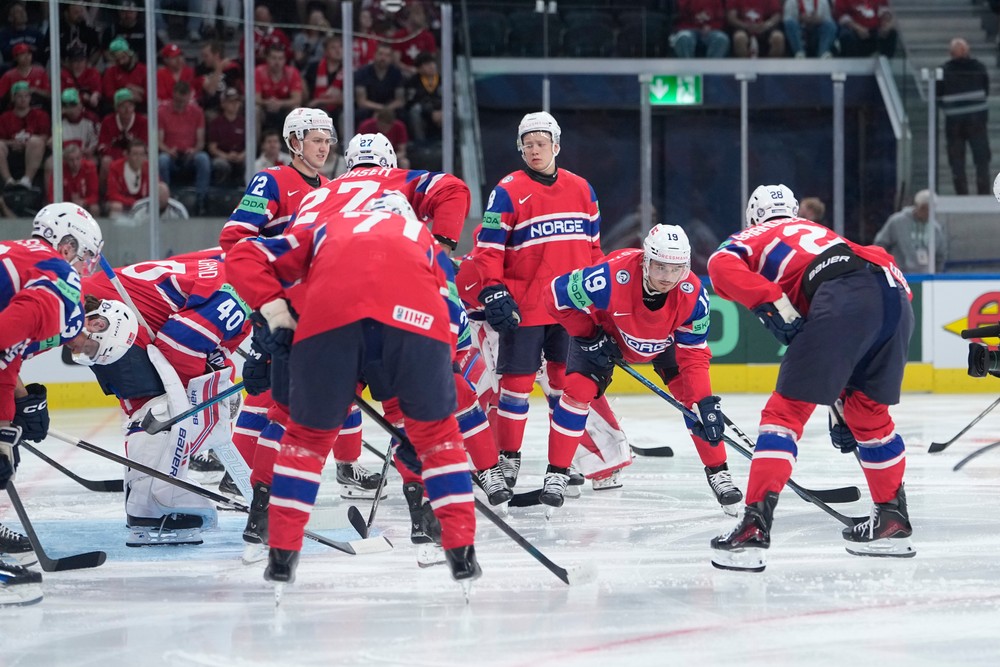 Switzerland_World_Championship_Ice_Hockey387207220556