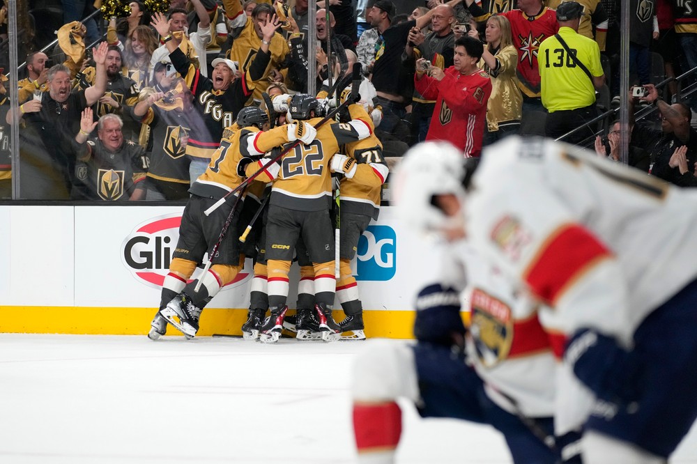 Nový víťaz NHL Vegas Golden Knights zdolali vo finále bojov o Stanley Cup Florida Panthers