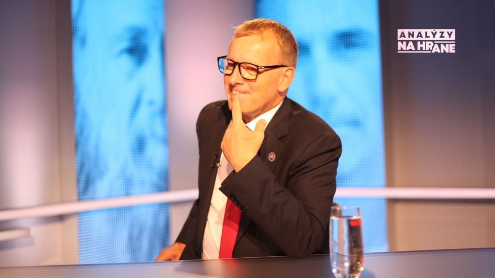 Analýzy Na hrane s Borisom Kollárom