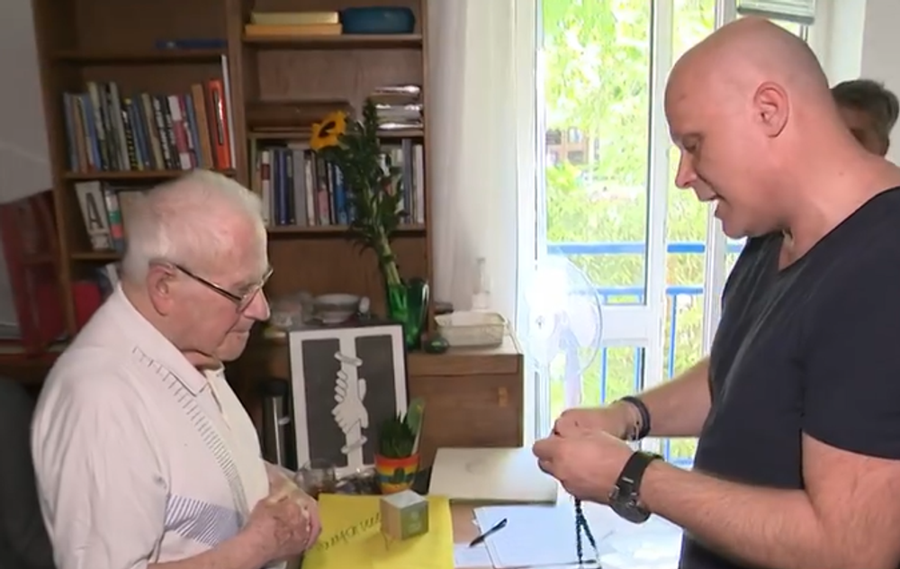 Poďakovanie Ottovi Šimkovi za zbierku 