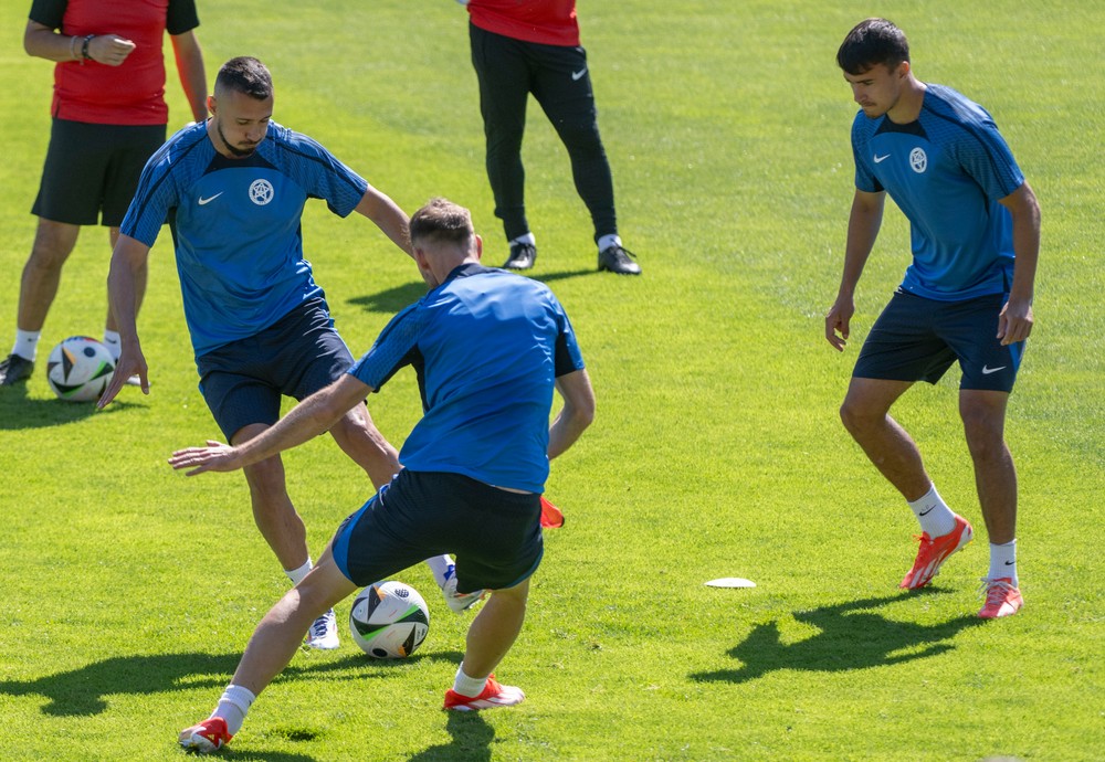 Tréning Slovákov pred zápasom proti Rumunsku