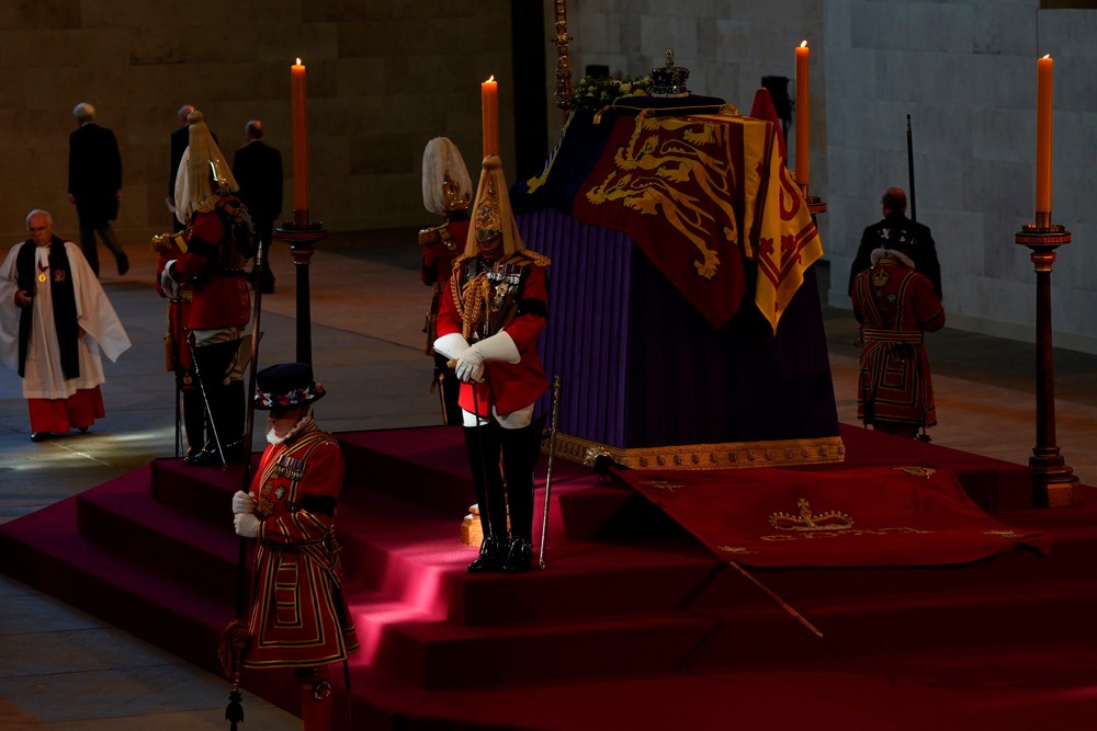 Britain_Royals_55623-2252e04a2aef4ba0a655a40e5d3e1e24