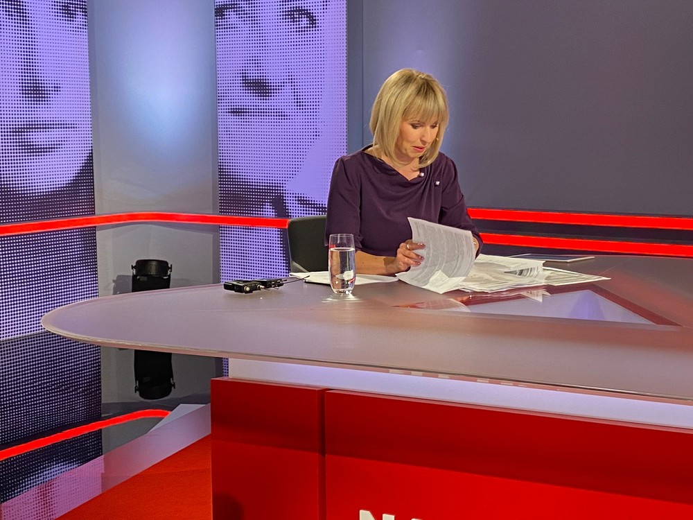 1b89afe8-d39b-4020-845c-dc2017ca92b1