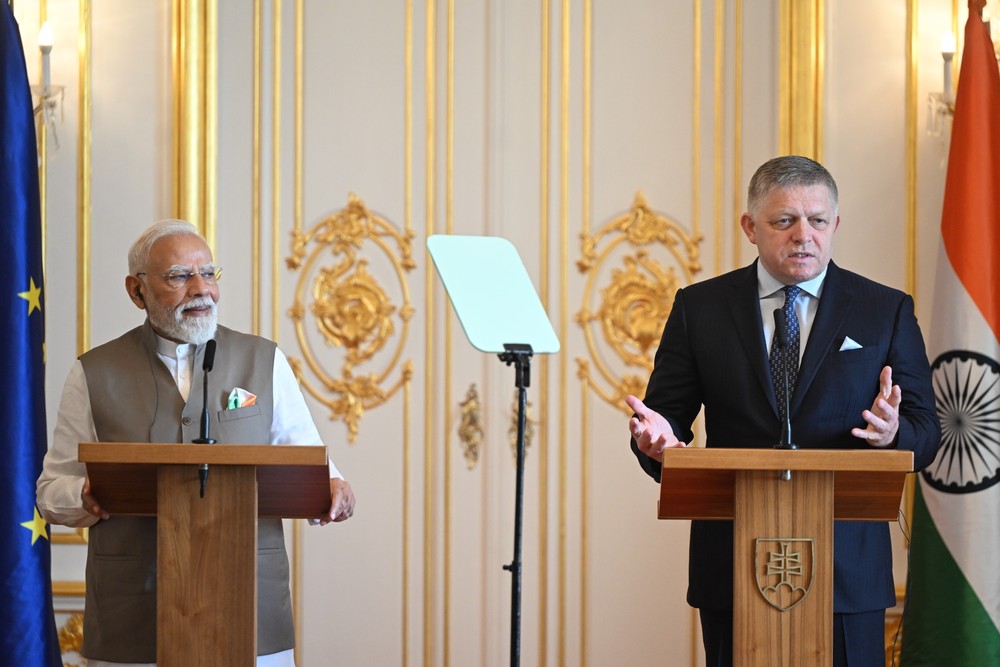 Premiér SR Robert Fico (Smer-SD) privítal na Bratislavskom hrade predsedu vlády Indie Nárendru Módího