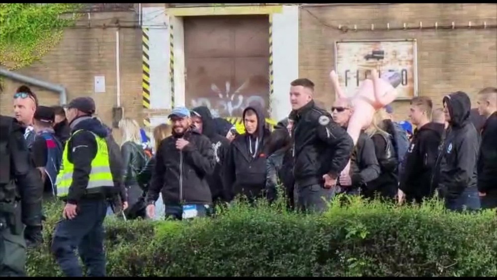 [multi] protesty ba 5966