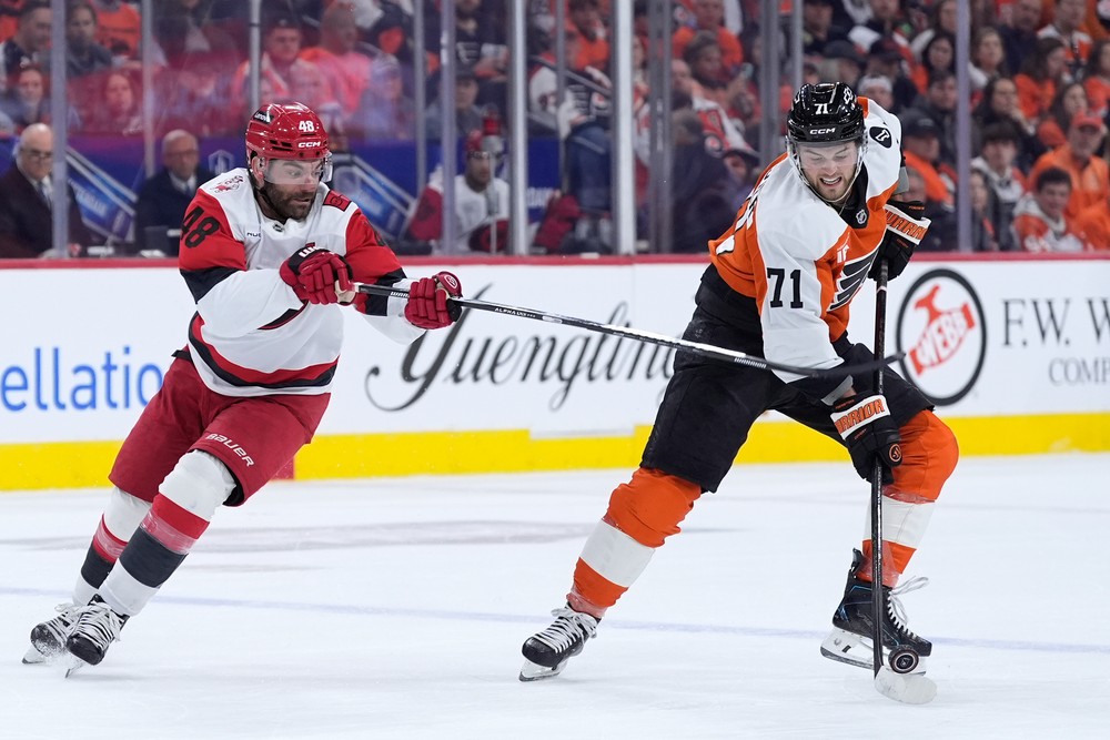 Hurricanes_Flyers_Hockey322200214295