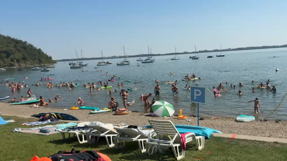 Tínedžer zmizol pod hladinou pri kúpaní na Zemplínskej Šírave