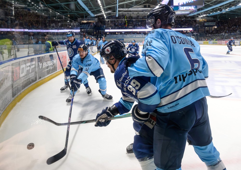 hkjnrslvn260426nr14211522