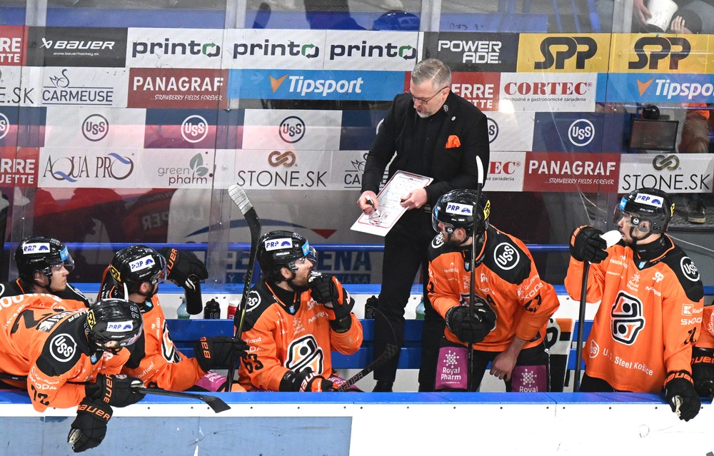 hokej06_14_4_2026208368