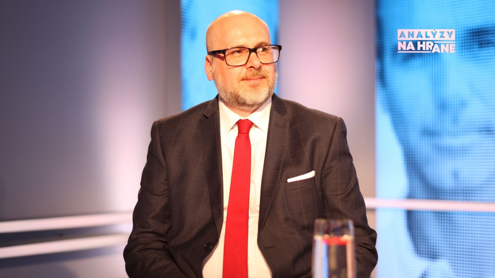 Analýzy Na hrane s Michalom Kaliňákom a Miroslavom Kollárom