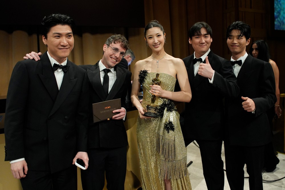 98th_Academy_Awards_-_Governors_Ball_68229