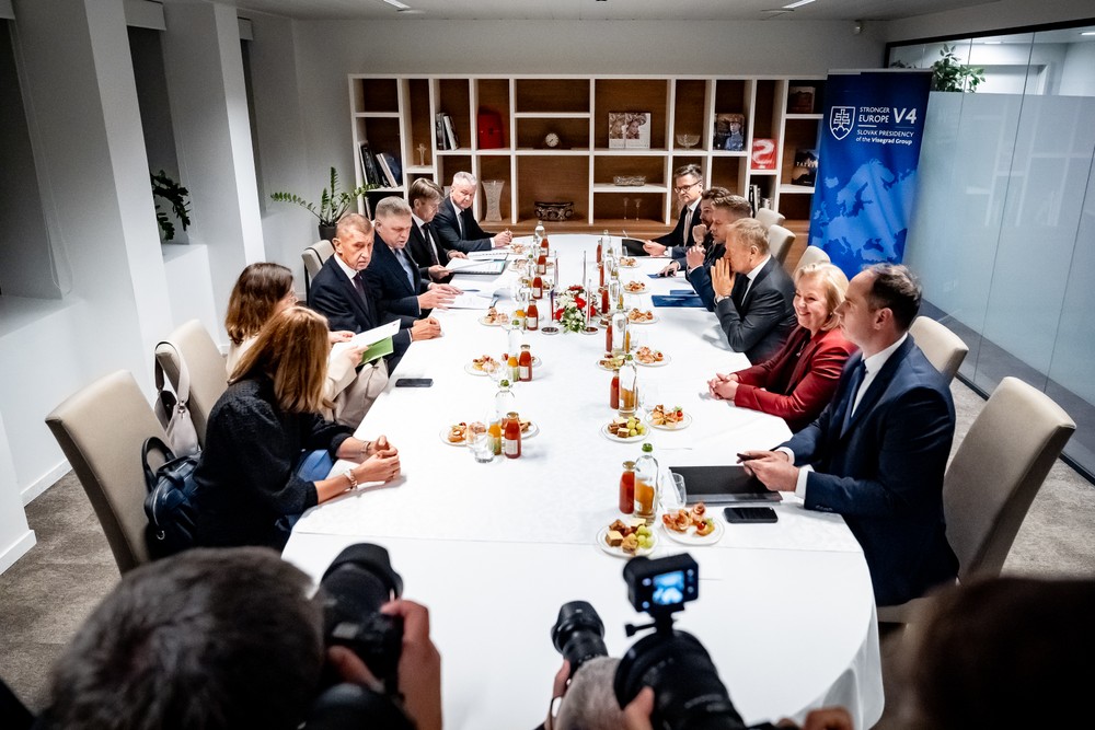 Stretnutie lídrov V4 pred samitom v Bruseli
