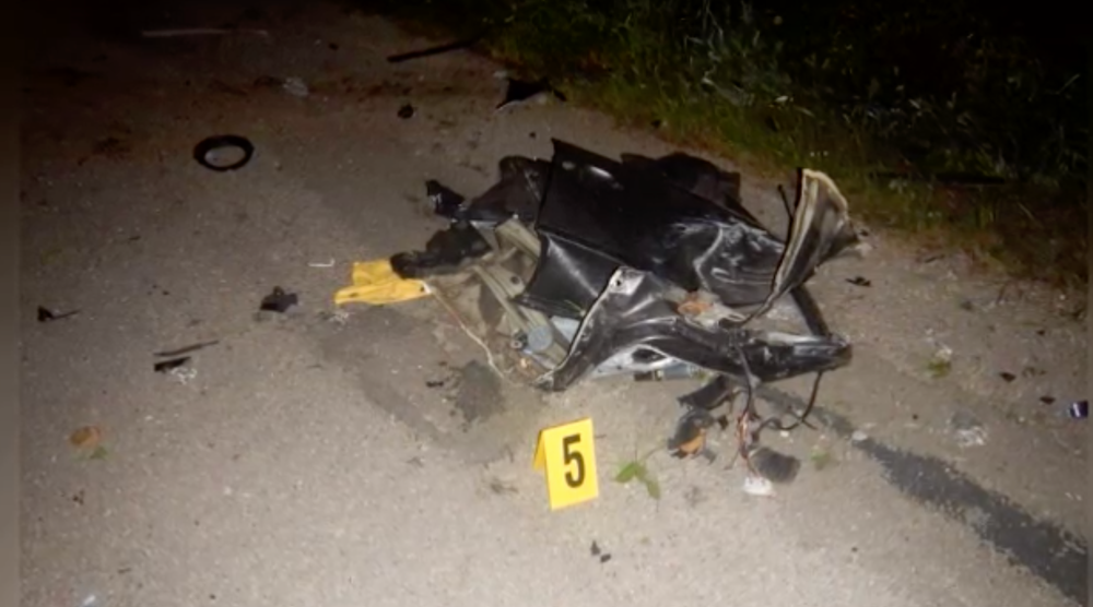 Adrián narazil do stĺpu. Jeho kamarát cestu na párty neprežil