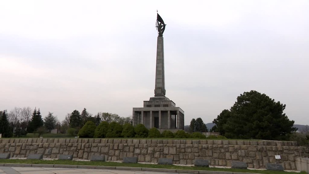 [multi] Najväčší vojnový pamätník v strednej Európe Slavín čaká rekonštrukcia. Novinkou bude múzeum 8892