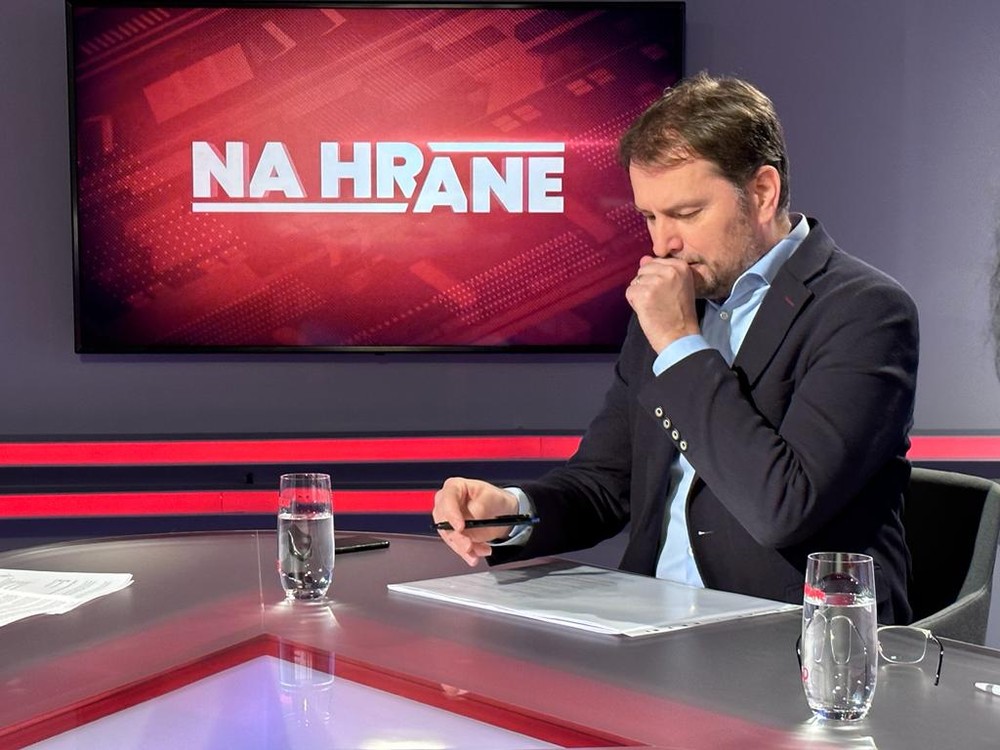 7071177c-6332-4af1-9065-e85122b6899e