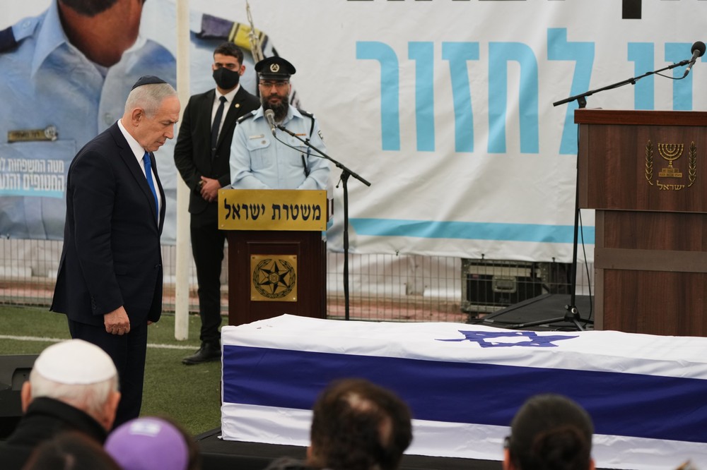 Israel_Palestinians021195