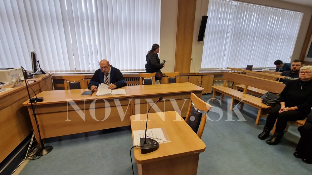 sud zvolen podnikatel zrazil hasicov na bicykli (4)