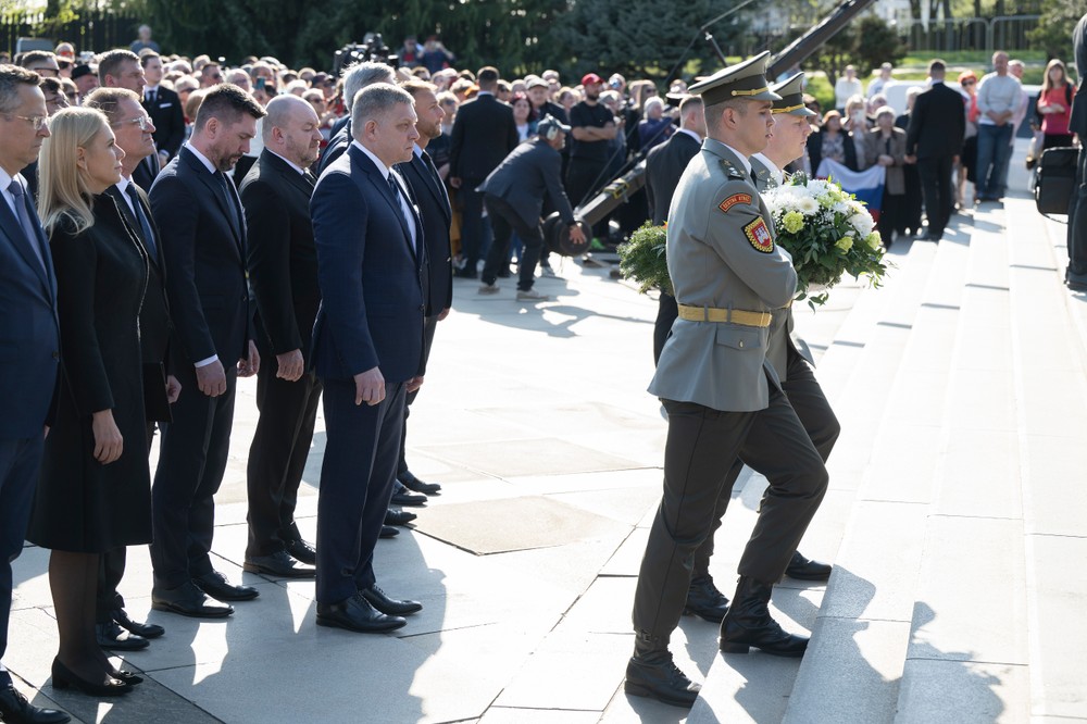 Spomienka na bratislavskom Slavíne 4