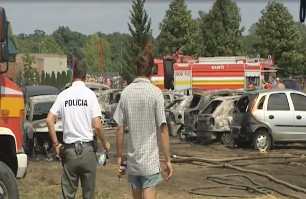 Počet požiarov automobilov narastá.