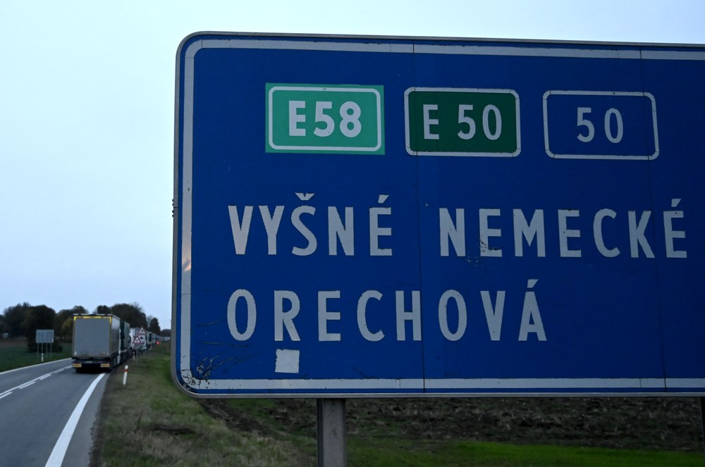 Vyšné Nemecké kamióny kolóny (10)