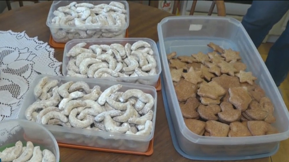 Učitelia pečú pre zdravotníkov 7