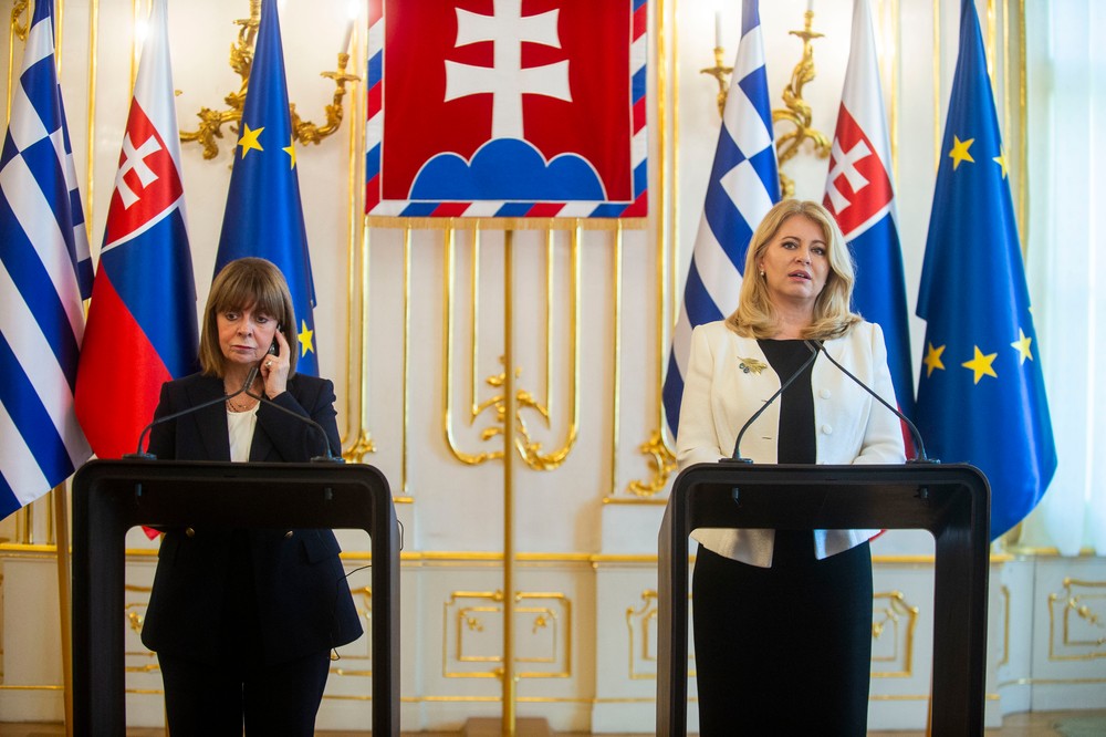 Katerina Sakellaropulová Zuzana Čaputová (2)