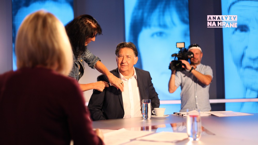 Analýzy Na hrane s Jánom Budajom