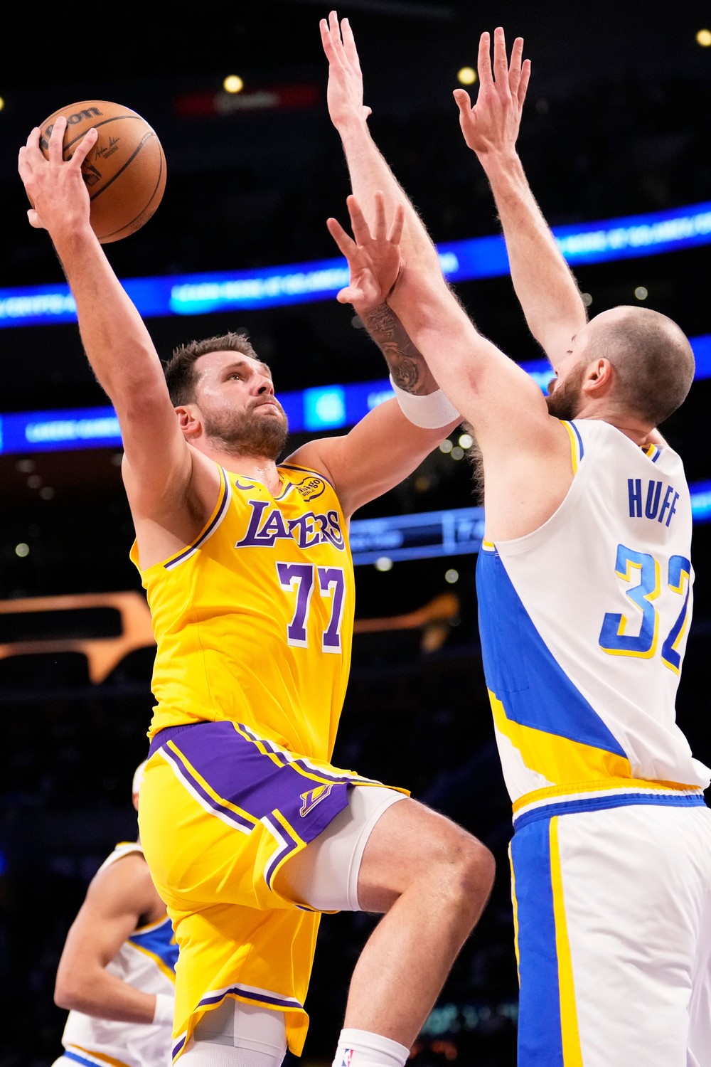 Pacers_Lakers_Basketball155307