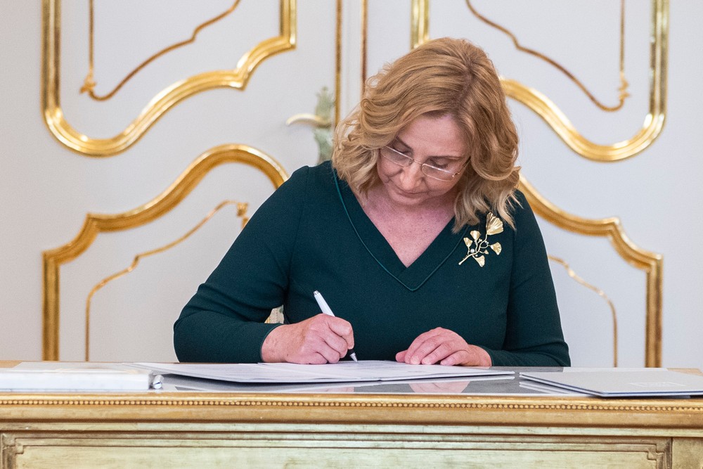 20231505_nova_vlada_prezidentka_48958563