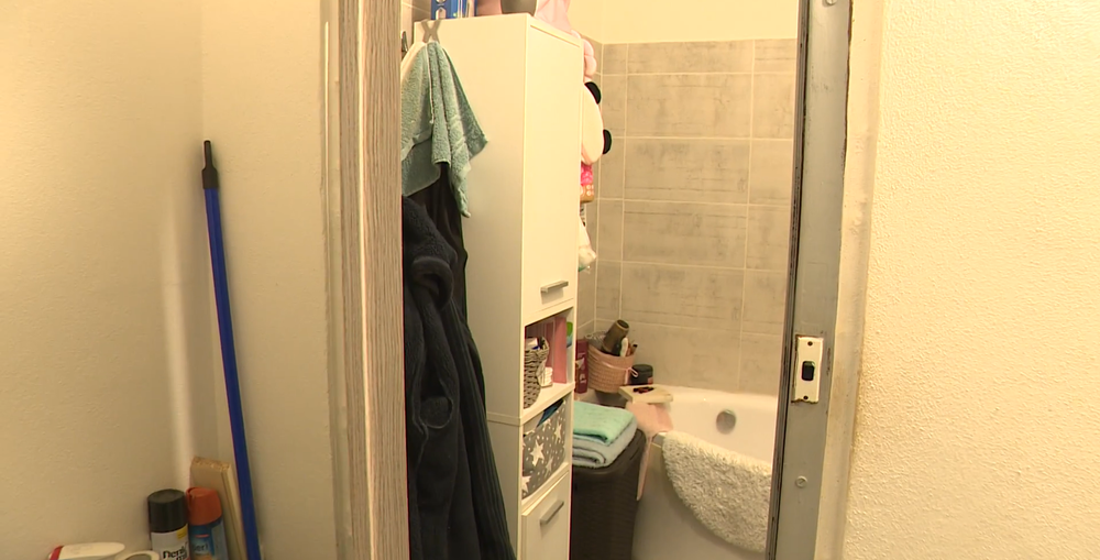 policajt spehoval susedov 1