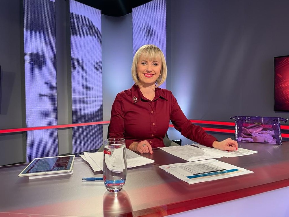 be3f34b5-8fa2-442e-b1d8-6e13008882b6