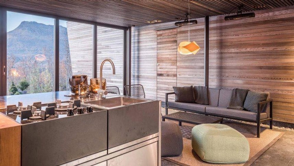 Nórske kabíny s výhľadom na fjordy