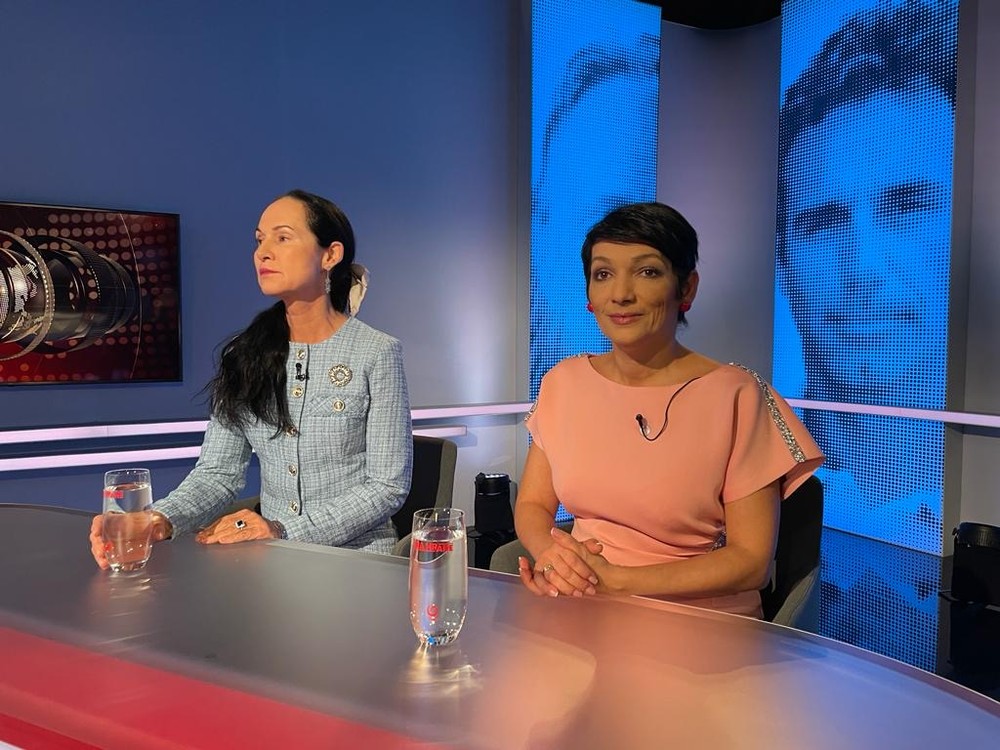 4fdcc8f5-2acc-4049-935a-65eb4abdcf54