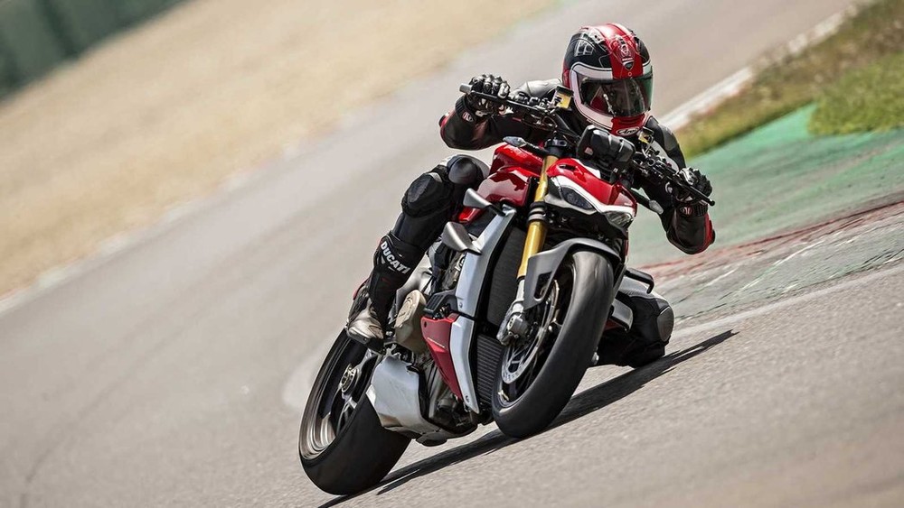 Ducati Panigale V4 Streetfighter (6)