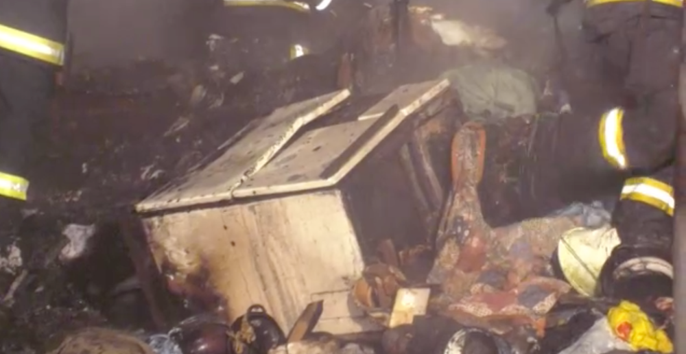 Starčeka našli bez známok života vo vyhorenej unimobunke 