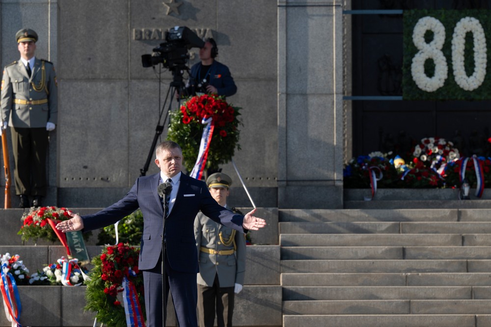 Spomienka na bratislavskom Slavíne 7