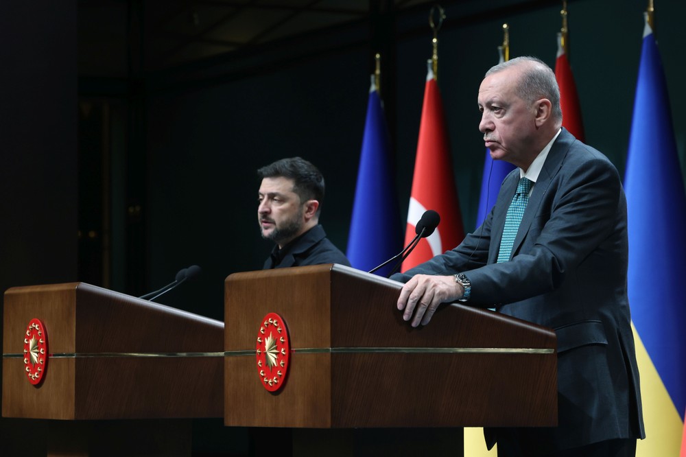 AA_20251119_39752075_39752072_RECEP_TAYYIP_ERDOGAN_VOLODYMYR_ZELENSKYY_MEETING_IN_ANKARA174218